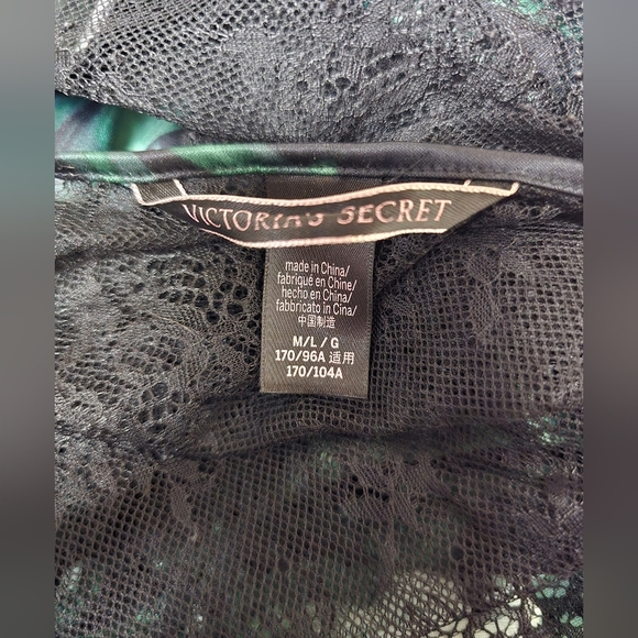 Victorias Secret Chantilly Green Palm Leaves Lace Kimono Robe Cover Up M/L - Picture 15 of 16